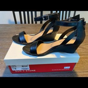 Sun Stone Jossiep sandals, size 7, black. NWT and Box, never worn